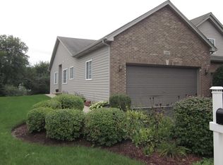 1307 Dancing Bear Ln, Elgin, IL 60120