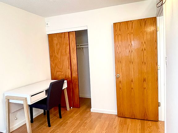 4th image of 266 21st Ave #203
