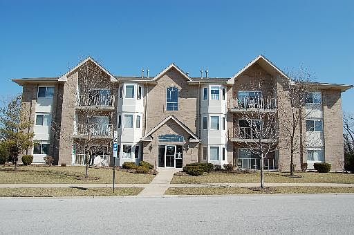1st image of 5361 Mint Julip Dr #201