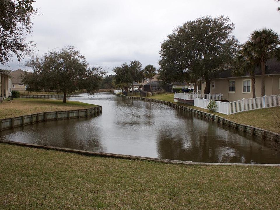 1st image of 4906 Yacht Basin Dr
