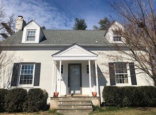 6025 23rd St N, Arlington, VA 22205