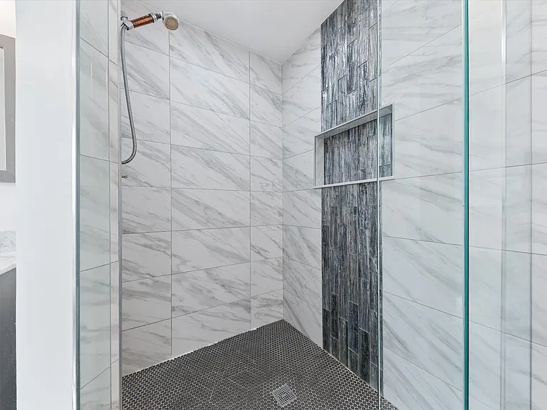 402 Seminole Palms Dr #402 — Photo 22