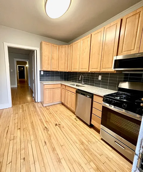 1955 W Sunnyside Ave #1 — Photo 3