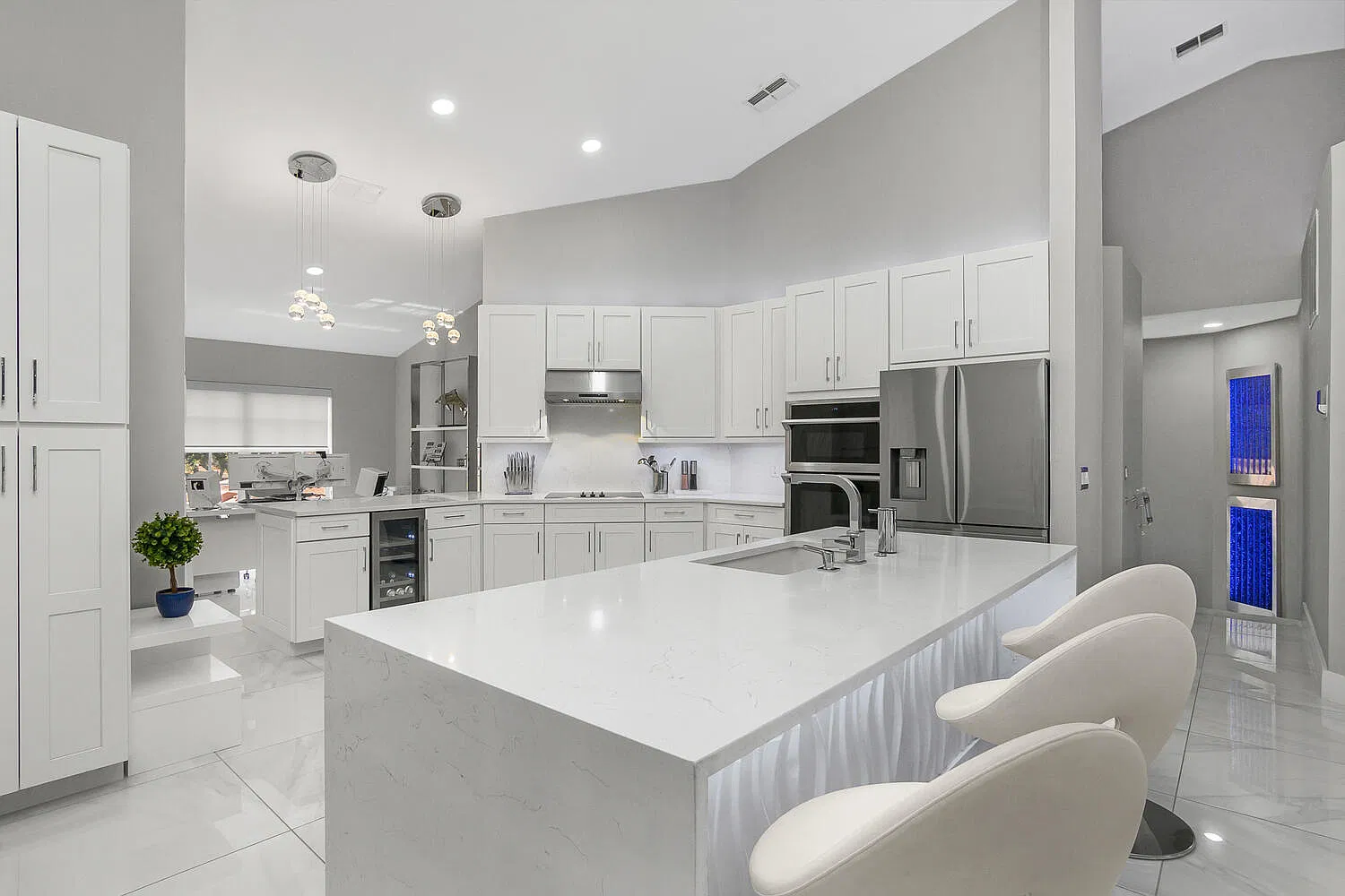 2 bed, 1473 sqft, $3,000 — Photo 1