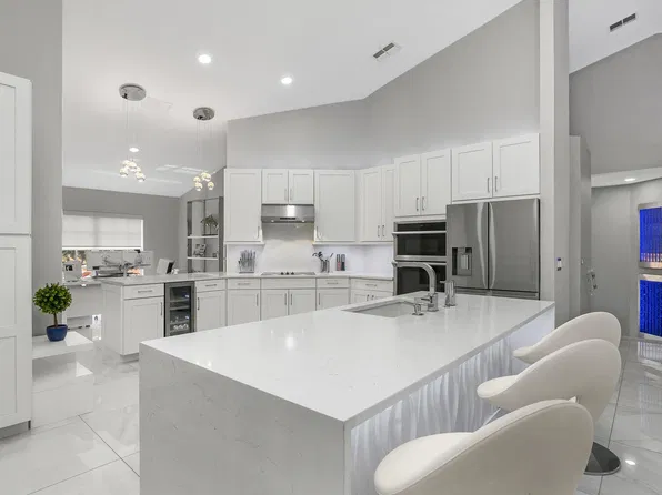 20071 Seagrove St Unit 1006, Estero, FL 33928