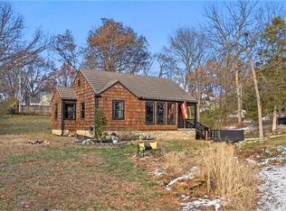 8508 W 55th Ter, Overland Park, KS 66202