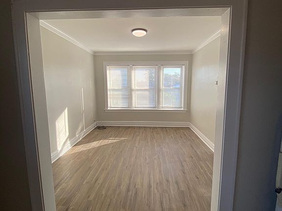 4852 W Diversey Ave APT 2F, Chicago, IL 60639 | Zillow