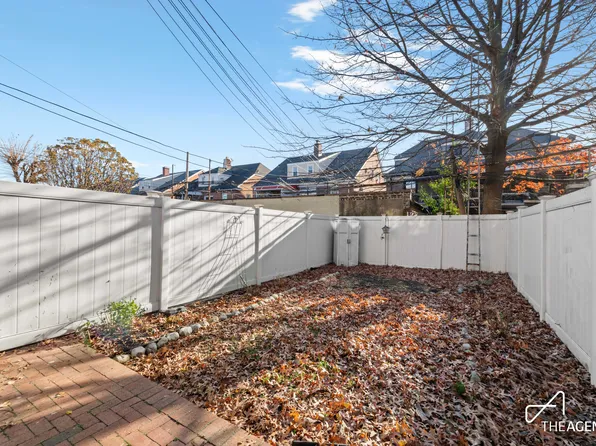 20-59 26th Street image 12 of 13