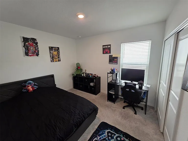 559 Wayland Dr — Photo 27