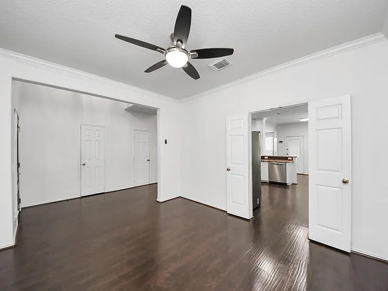 20510 Pioneer Bend Ct — Photo 15