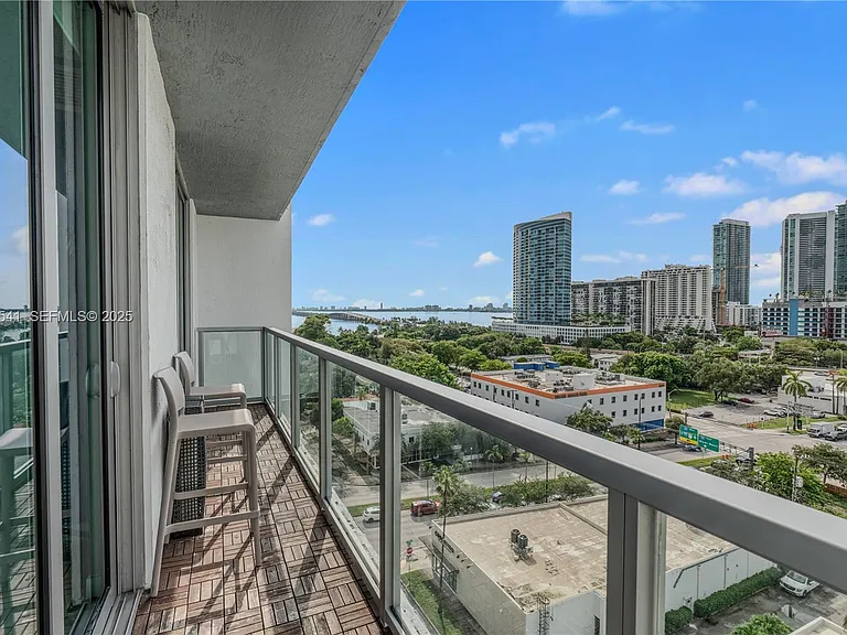 3900 Biscayne Blvd #S-904 — Photo 24