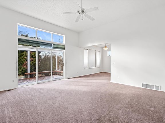 3rd image of 1011 N Homestead Dr