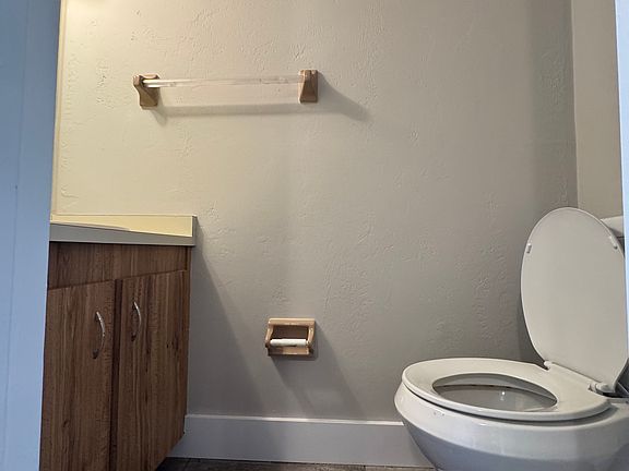 5th image of 582 Taylor Rd APT 3
