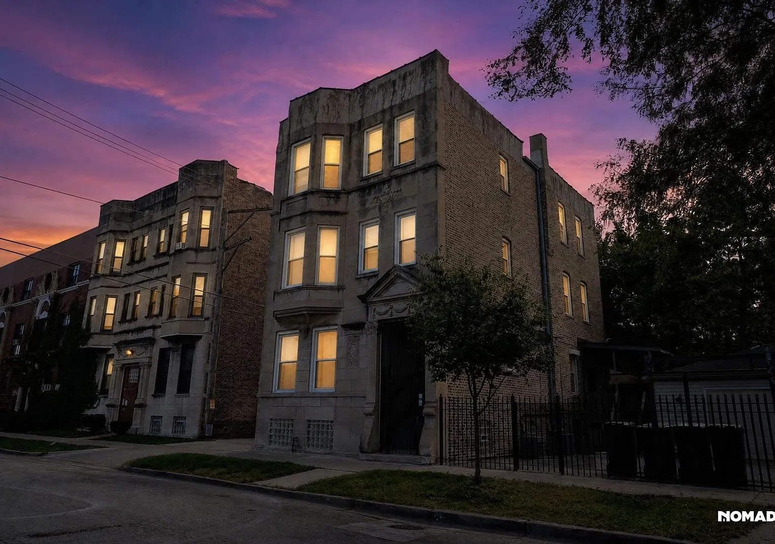 Spacious 1BR Garden Apartment Near UChicago & Obama Presidential Center $1,200 — Photo 2