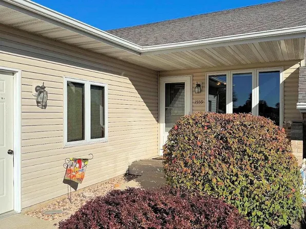 1559 North Dewey Avenue, Reedsburg, WI 53959