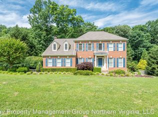 13084 Brookmead Dr, Manassas, VA 20112