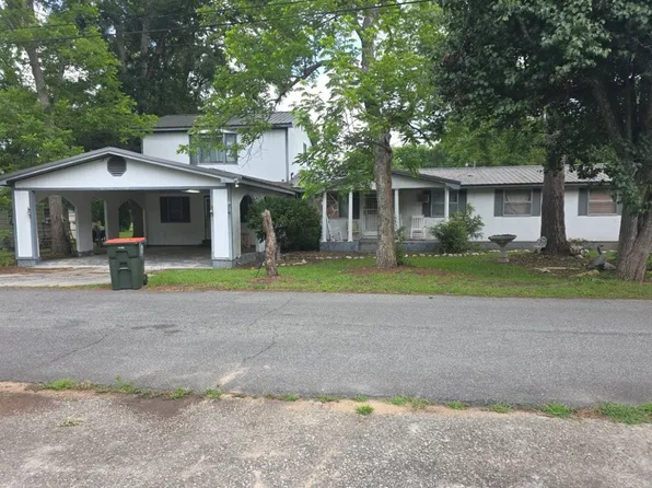 107 Cook St, Marshallville, GA 31057