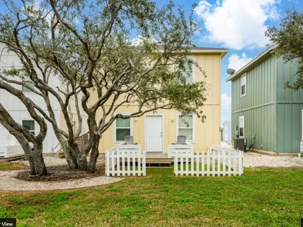 4212 Highway 35 S #16, Rockport, TX 78382
