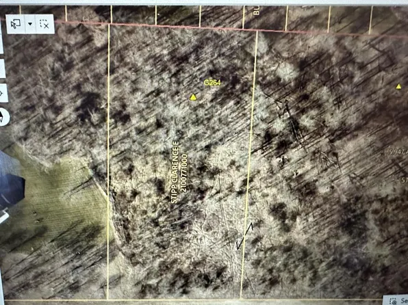 1 Grant Rd, Howard, OH 43028