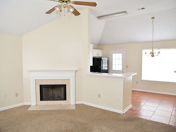 5th image of 4246 Rainey Woods Dr
