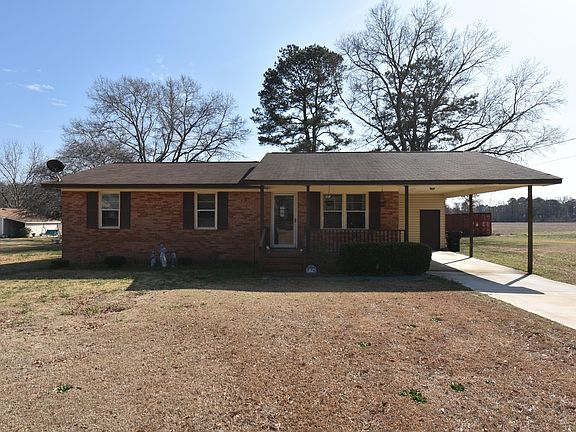 3rd image of 216 Sullivan Rd