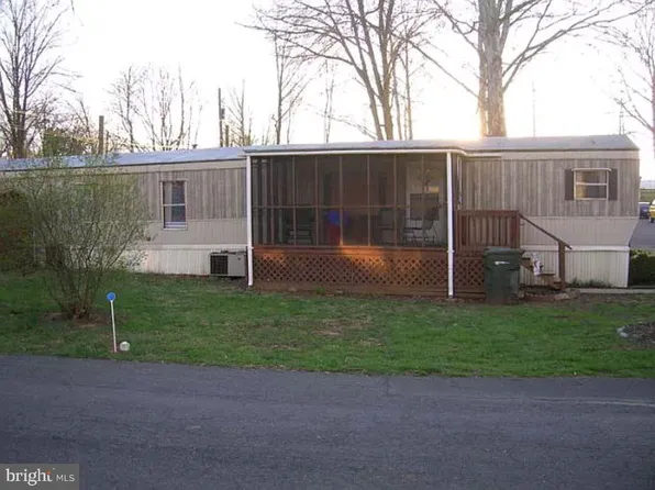 41 Sarasota Cir, Carlisle, PA 17015