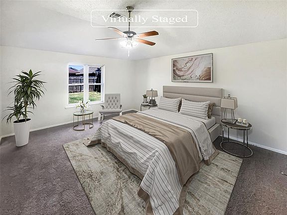 4th image of 1229 SW 132nd Pl