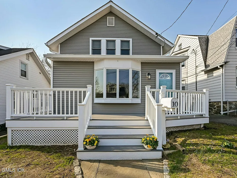 10 Prospect St W