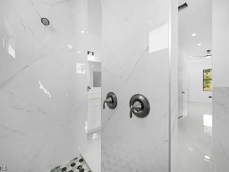 334 Ranch Ave — Photo 18