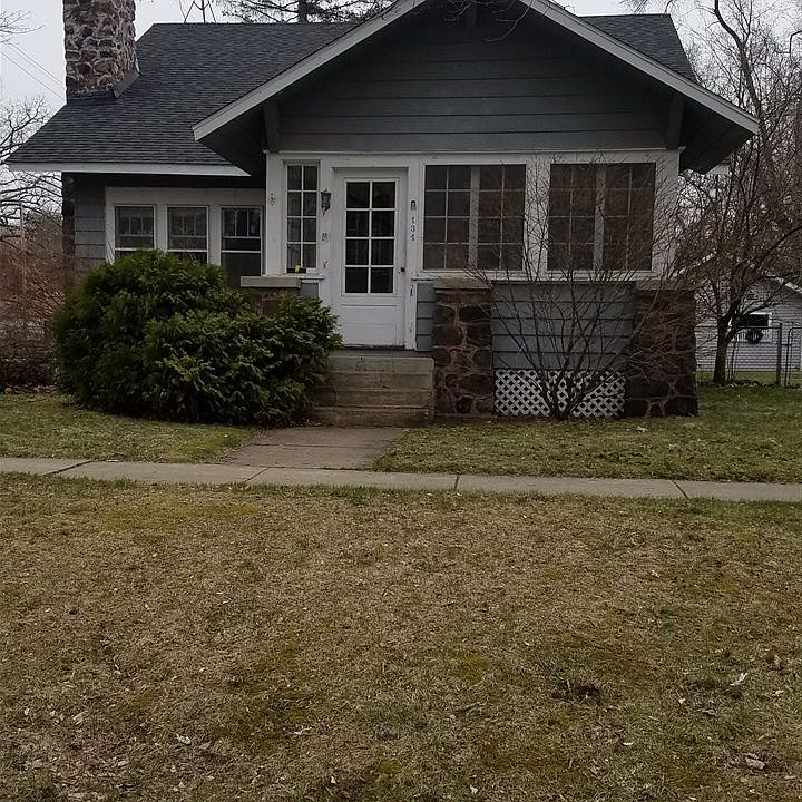 1st image of 134 Clarence St