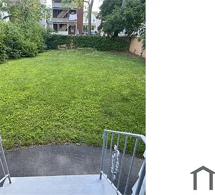 3 bed, $2,200 — Photo 3