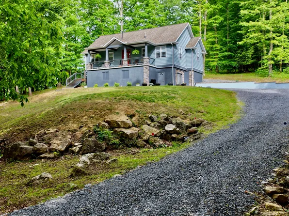 1694 Morris Branch Rd, Meadow Bridge, WV 25976