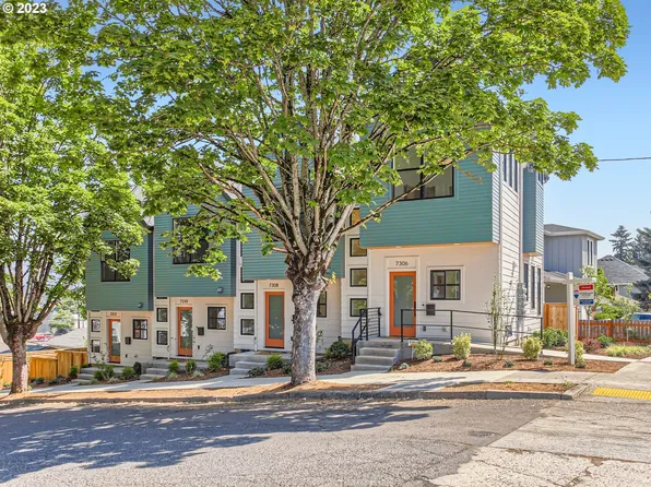 7308 NE 11th Ave #B, Portland, OR 97211