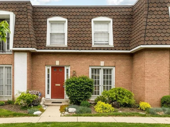 2785 Chateau Cir, Columbus, OH 43221