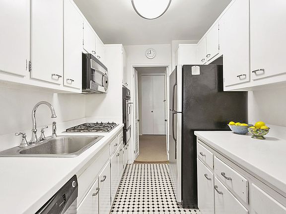 5th image of 1197 Park Ave #7F