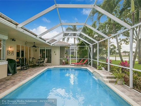 2nd image of 6460 NW 41st St