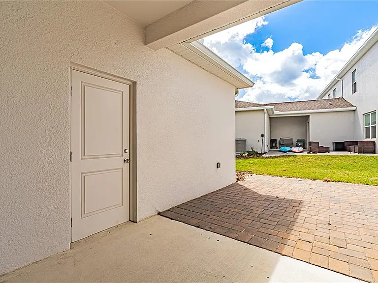 5812 Meditation Dr — Photo 10