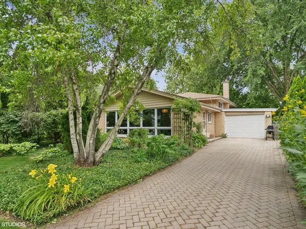 9231 Springfield Ave, Evanston, IL 60203