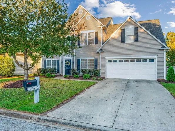 12 Crown Empire Ct, Simpsonville, SC 29681