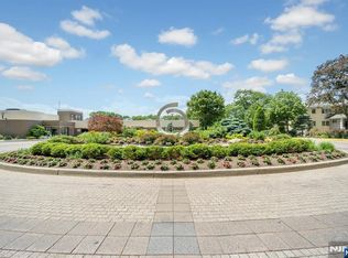 1530 Palisade Ave APT 8K, Fort Lee, NJ 07024
