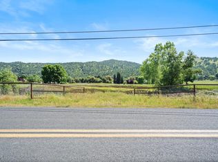 Globe Drive, Springville, CA