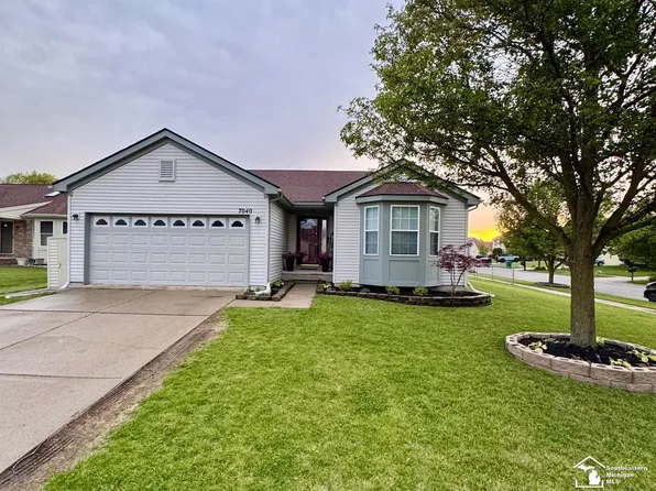 7040 Poplar Dr, Ypsilanti, MI 48197