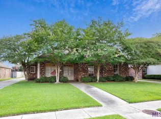 10807 Pinebrook Ave, Baton Rouge, LA 70809