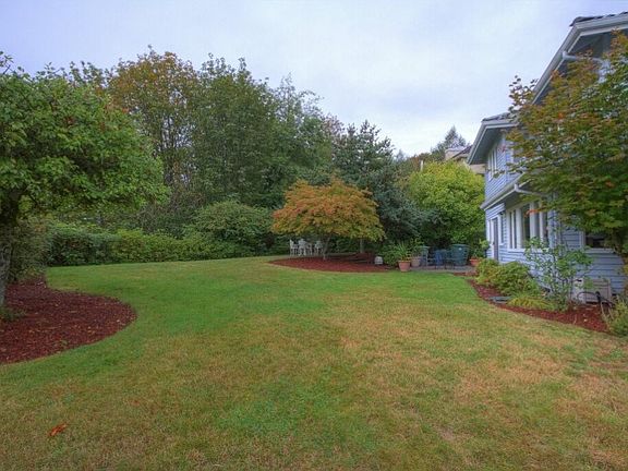 5th image of 5721 145th Ave SE #House