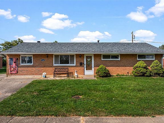 3rd image of 7845 Harshmanville Rd