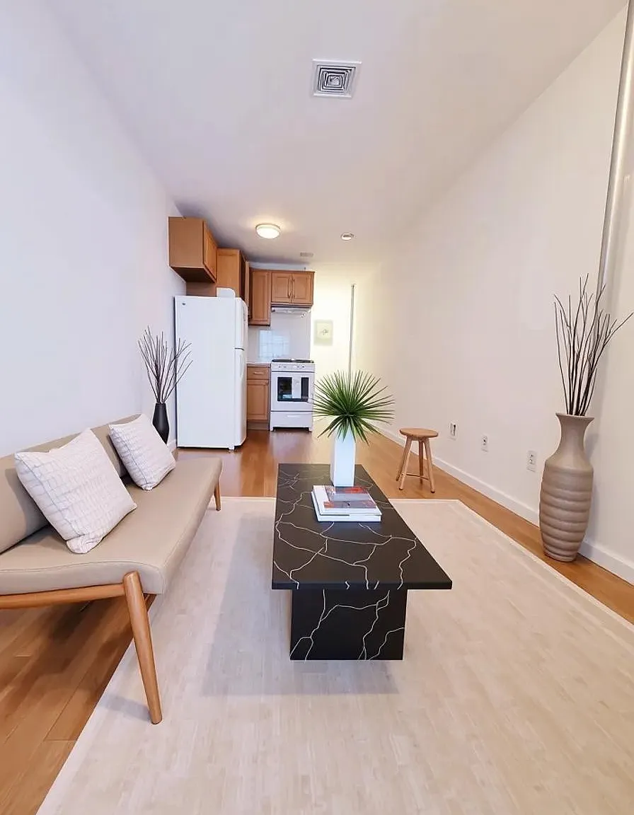341 East 5th Street — Photo 3