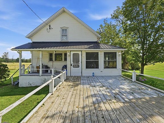 4th image of 139 Lazier Rd