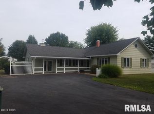 603 W Main St, Ewing, IL 62836