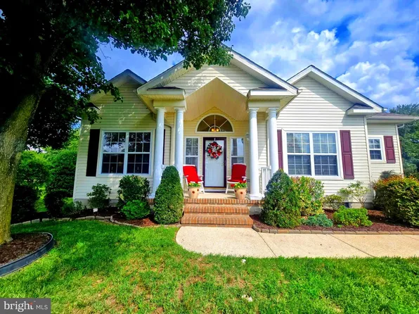 1 Hickory Branch Ln, Milford, DE 19963