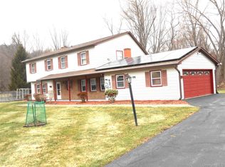 18 Stephen Drive, Hopewell Junction, NY 12533